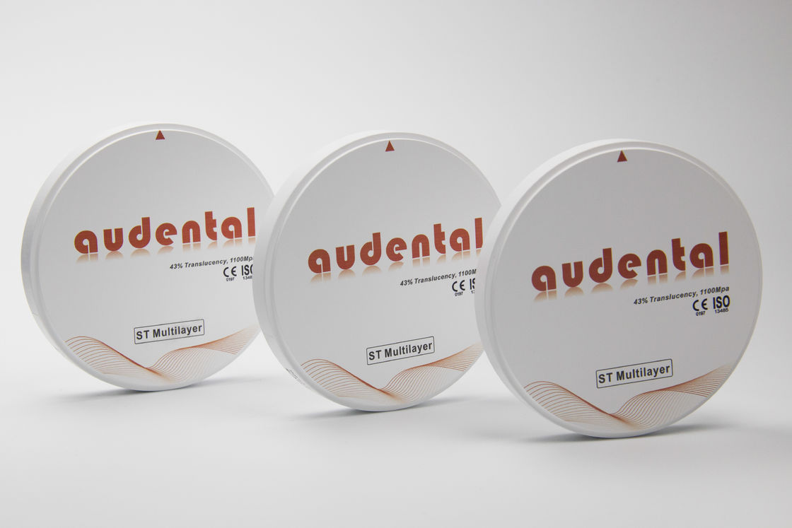 Laboratorium Gigi Pengolahan Cepat ST Multilayer Zirconia Blank Tidak Perlu Pewarnaan untuk Restorasi
