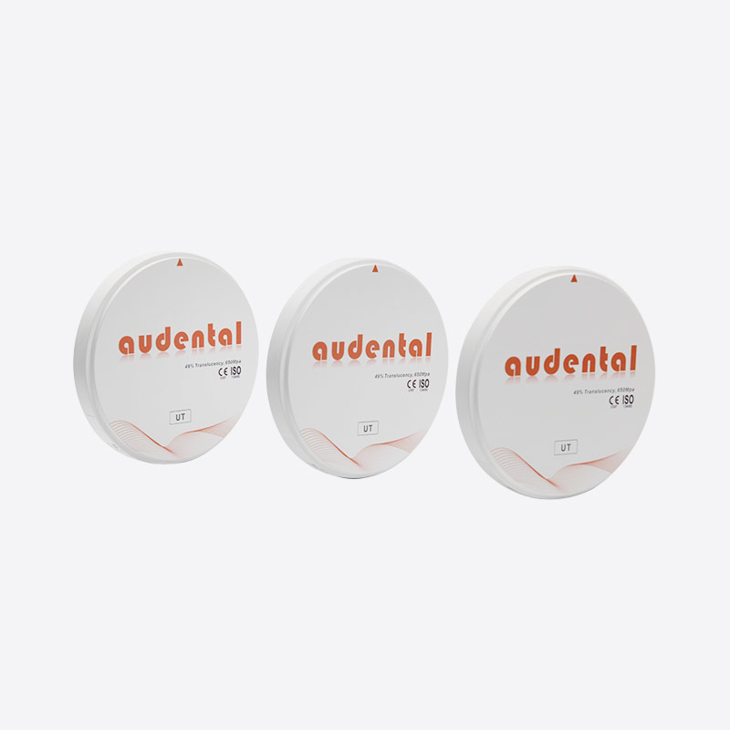 Zirconia Disc Dental Zirconia Block Translucence Tinggi UT/DUT Blok Putih untuk Aplikasi Gigi yang Sempurna