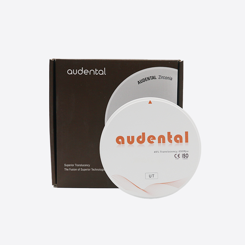 Ultra Translucence Disc Dental Materials UT/DUT White Dental Zirconia Block Mencapai Hasil yang terlihat alami