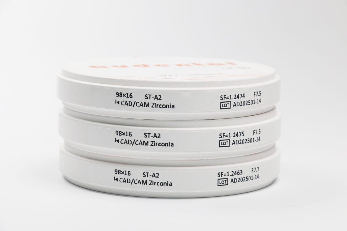 Blok Zirconia Pre-shaded yang menawarkan biokompatibilitas yang terbukti dan kepatuhan terhadap persyaratan perangkat medis untuk perawatan gigi yang aman